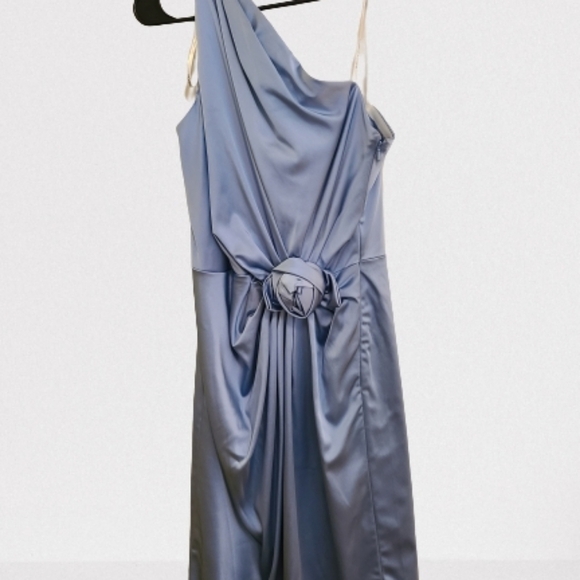 Maggie London Formal Dress - Picture 1 of 3